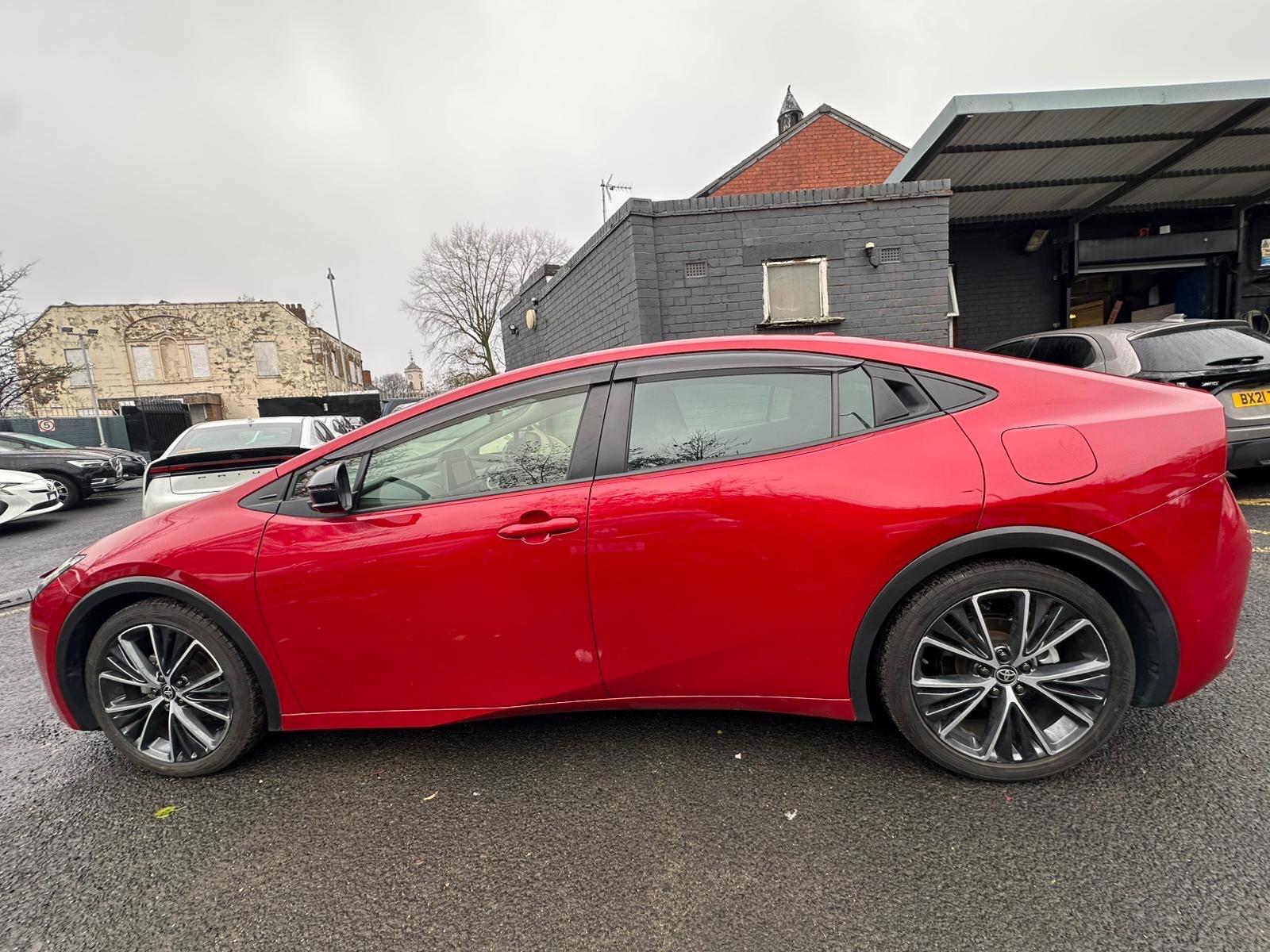 Toyota **SOLD** Prius - 1.8 Hybrid VVhT CVT Design 5dr Image